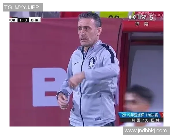 足球女球迷因偶像失利泪洒赛场情绪崩溃画面曝光引发广泛关注