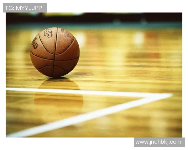 足球球星是否观看篮球比赛他们对篮球的兴趣和态度究竟如何