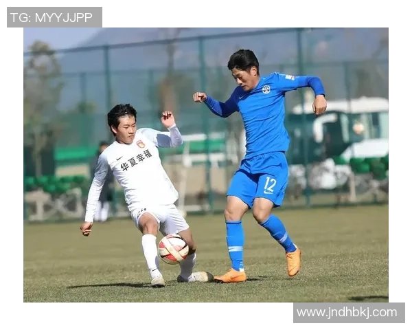 遵义足球球星的成长历程与成就探索：从地方少年到职业赛场的跨越